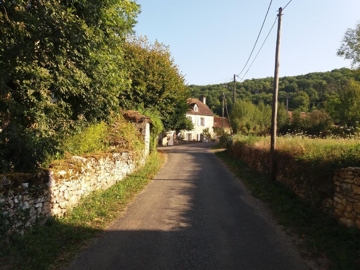 Les Trois Prunelles Alojamento de Acomodação e Pequeno-almoço Saint-Pierre-Toirac